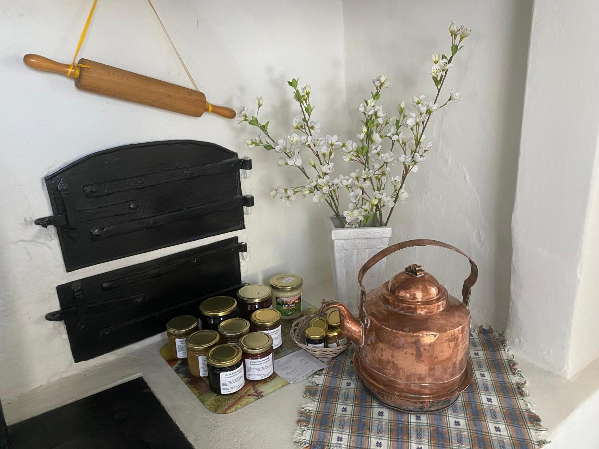 Stenbrottets Lillstuga Falköping Dış mekan fotoğraf